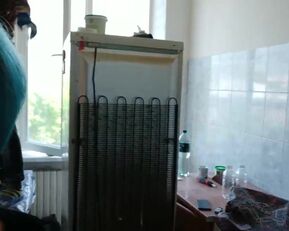 Watch Forestwhore's hot ass get pounded hard while her partner's away in the kitchen