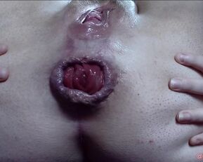 Violet Buttercup's massive anal rosebud gets a workout in kinky JO action