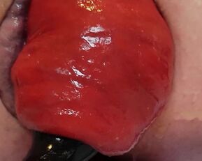 Check out this amateur babe's close-up view of her prolapsed asshole