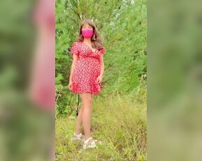 Watch Linaextreme's public anal insertions & prolapse show in this solo prolapse show