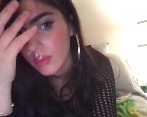 Watch this kinky camgirl get her ass torn apart while getting dirty with prolapse