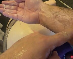 Violet Buttercup's intense anal fisting & squirting action