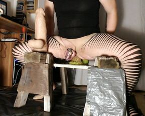 Watch this amateur BBW take a massive dildo deep in her tight ass and cum hard